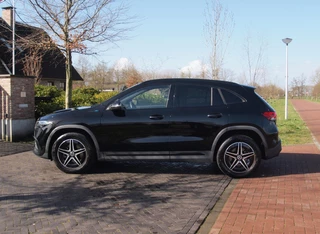Mercedes-Benz EQA – thumbnail 2