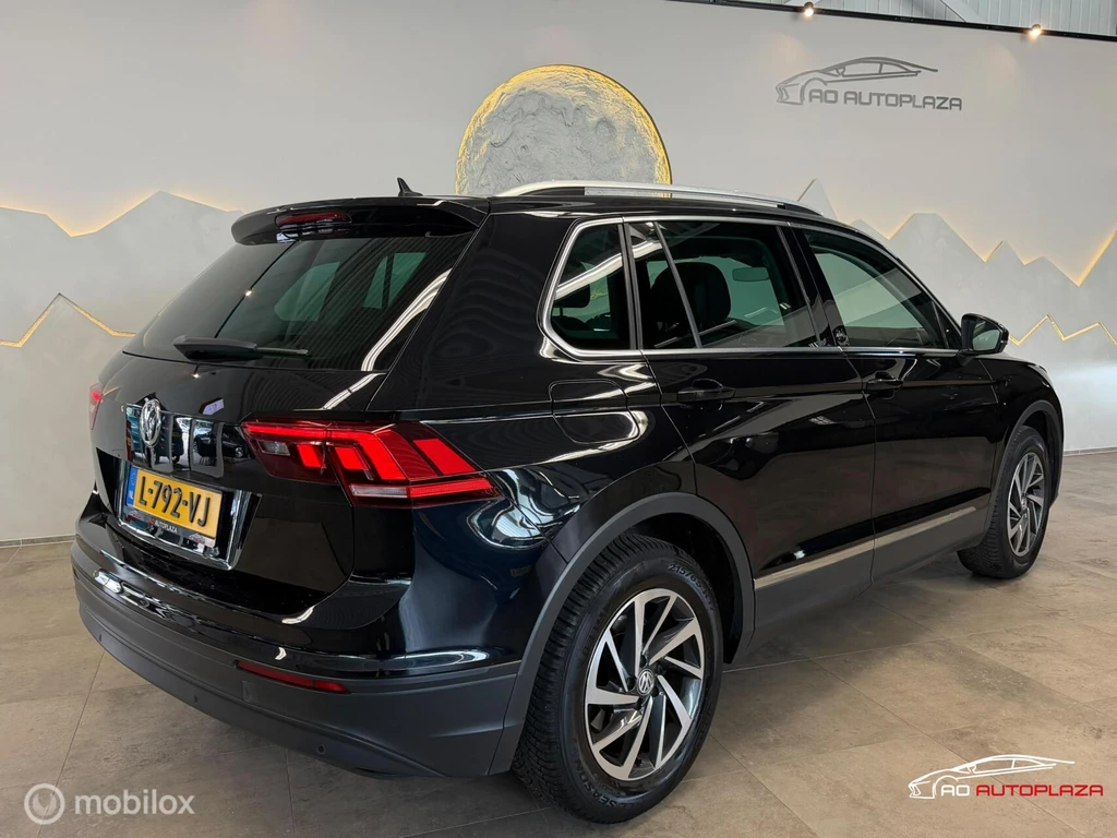 Volkswagen Tiguan – foto 6