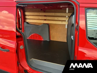Ford Transit Connect – thumbnail 7