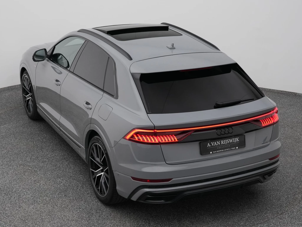 Audi Q8 – foto 6
