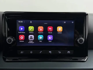 SEAT Arona – thumbnail 16