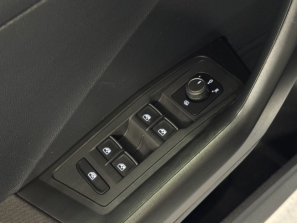 Volkswagen T-Roc – foto 28