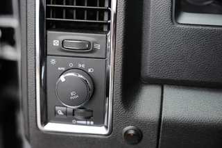 Dodge Ram Pick-Up – thumbnail 19