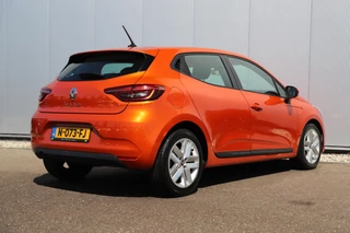 Renault Clio – thumbnail 2