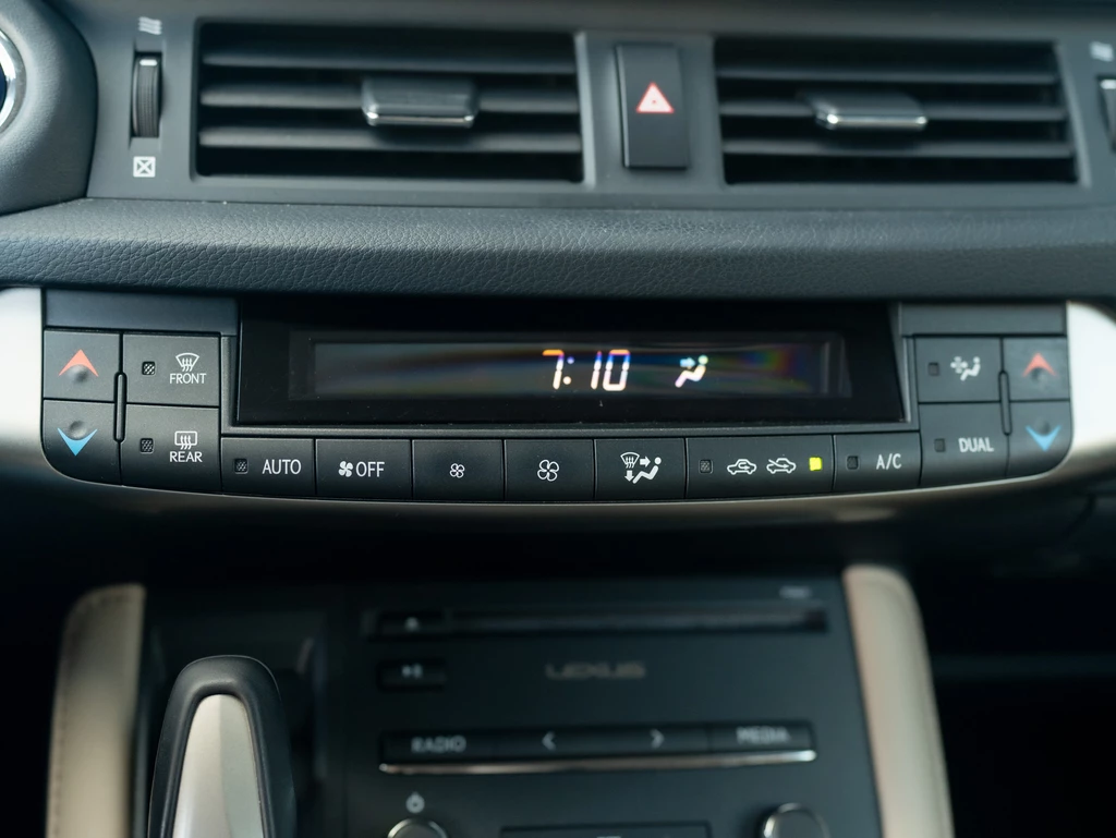 Lexus CT – foto 44