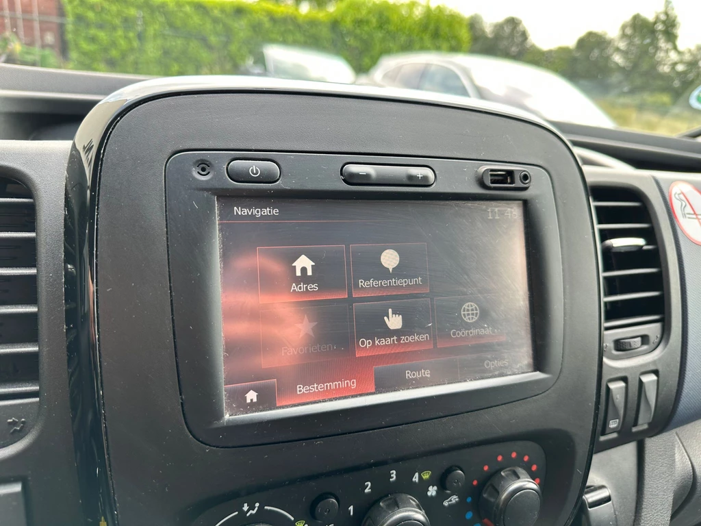 Opel Vivaro – foto 15
