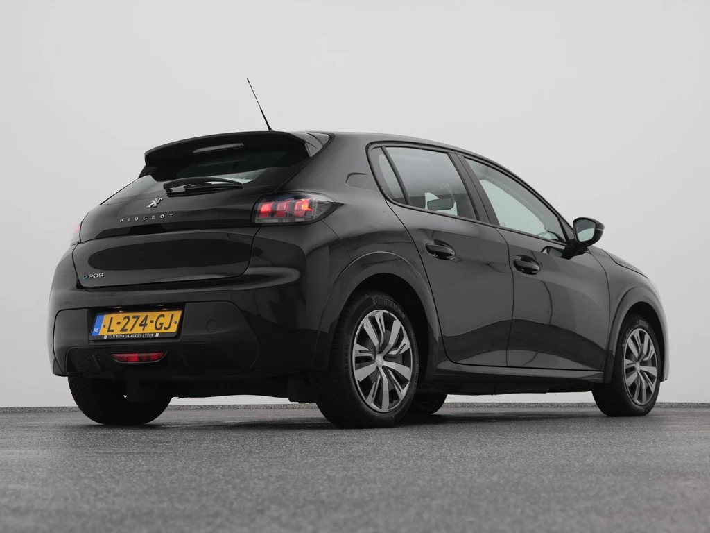 Peugeot e-208 – foto 12