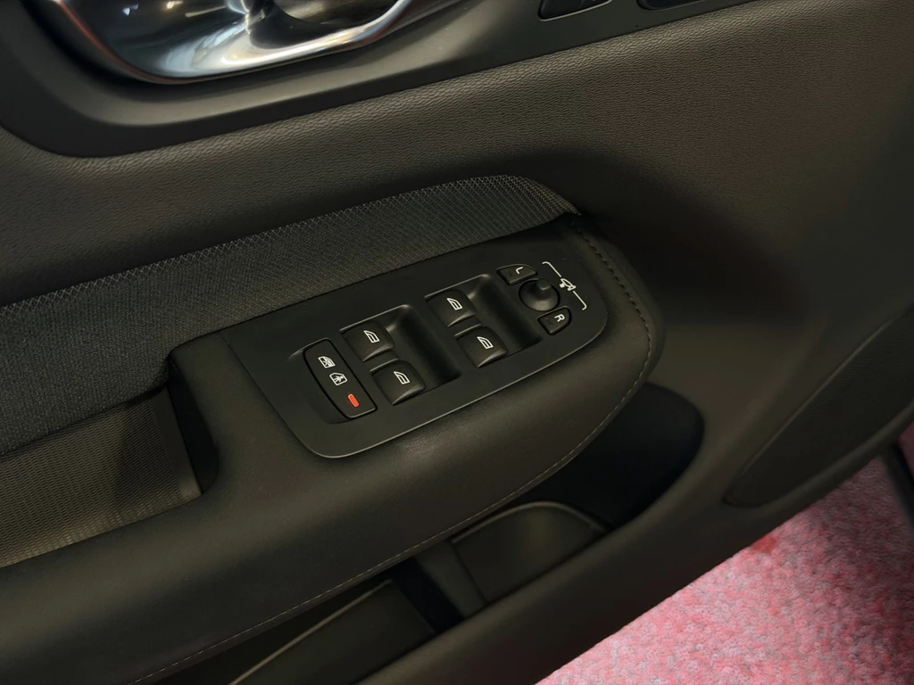 Volvo XC60 – foto 33
