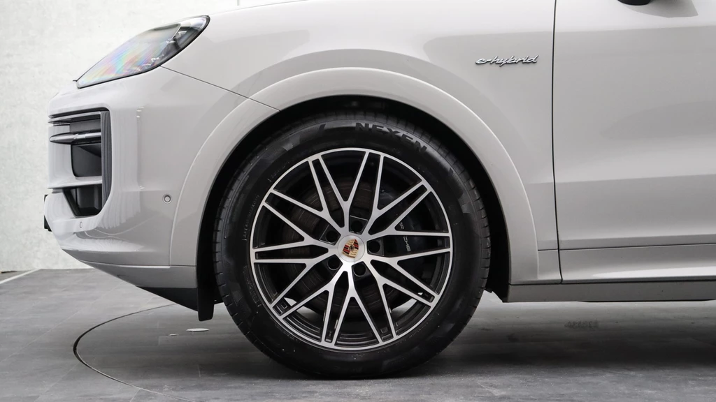 Porsche Cayenne – foto 13