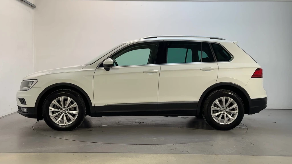 Volkswagen Tiguan – foto 2