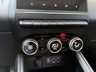 Renault Clio – thumbnail 23