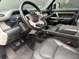 Land Rover Defender – thumbnail 25