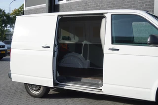 Volkswagen Transporter – thumbnail 10
