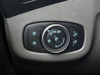 Ford Transit Connect – thumbnail 23