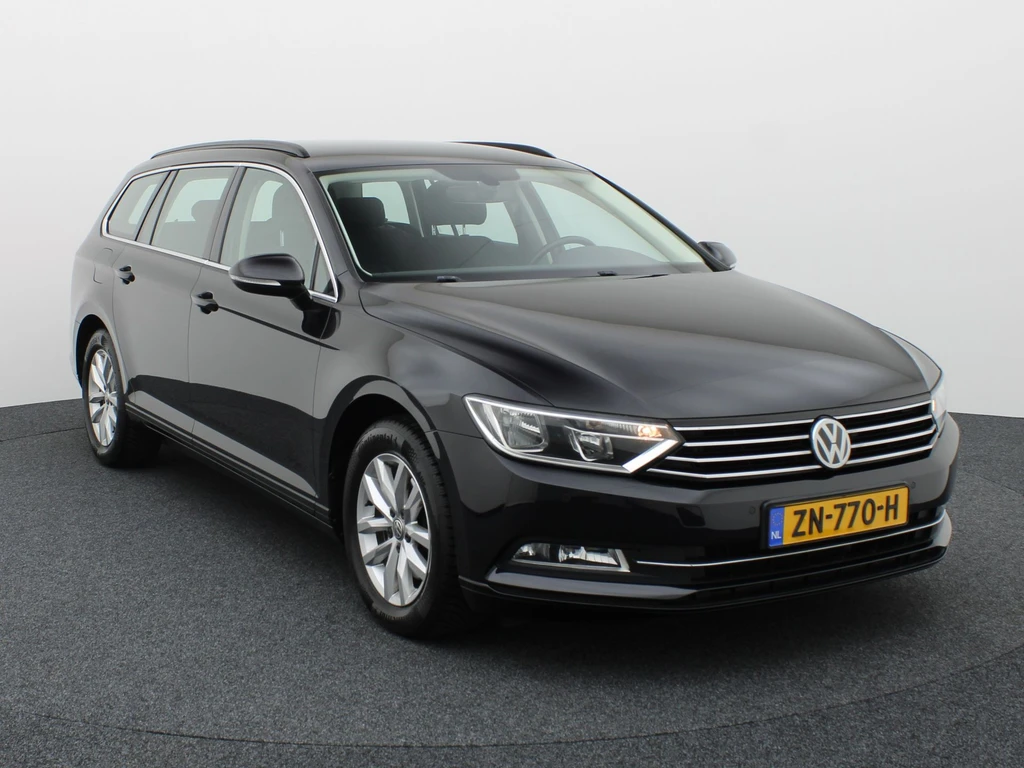 Volkswagen Passat – foto 12