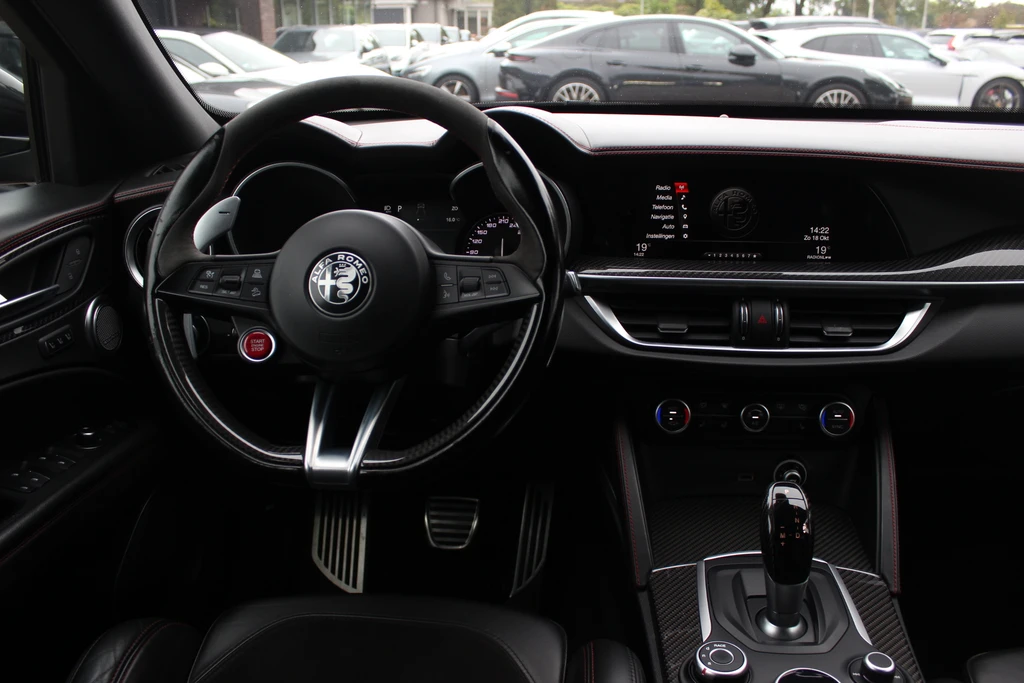 Alfa Romeo Stelvio – foto 11