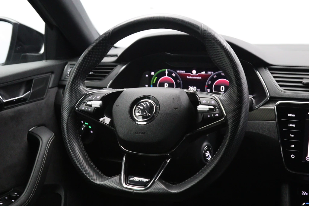 Škoda Superb – foto 11