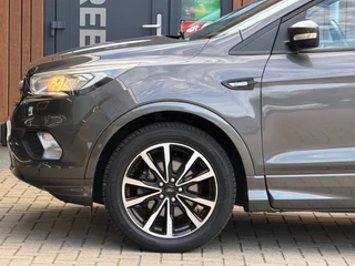 Ford Kuga – thumbnail 7
