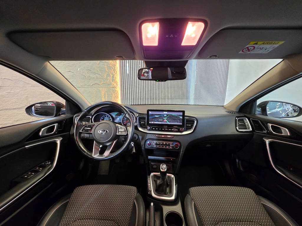 Kia Ceed – foto 15