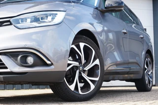 Renault Grand Scénic – thumbnail 8