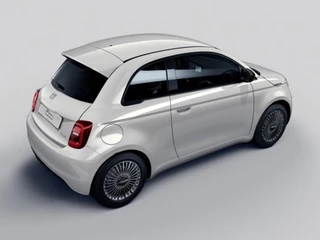 Fiat 500e – thumbnail 1