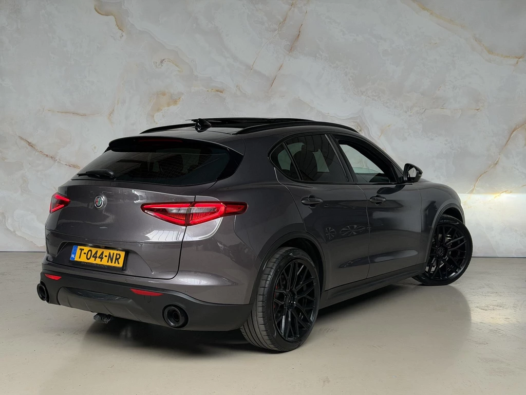 Alfa Romeo Stelvio – foto 5