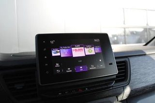 Renault Trafic – thumbnail 24