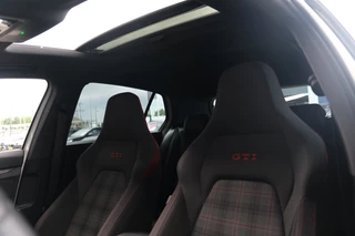 Volkswagen Golf – thumbnail 10