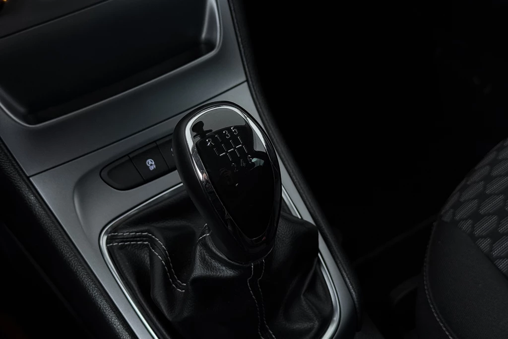 Opel Astra – foto 19