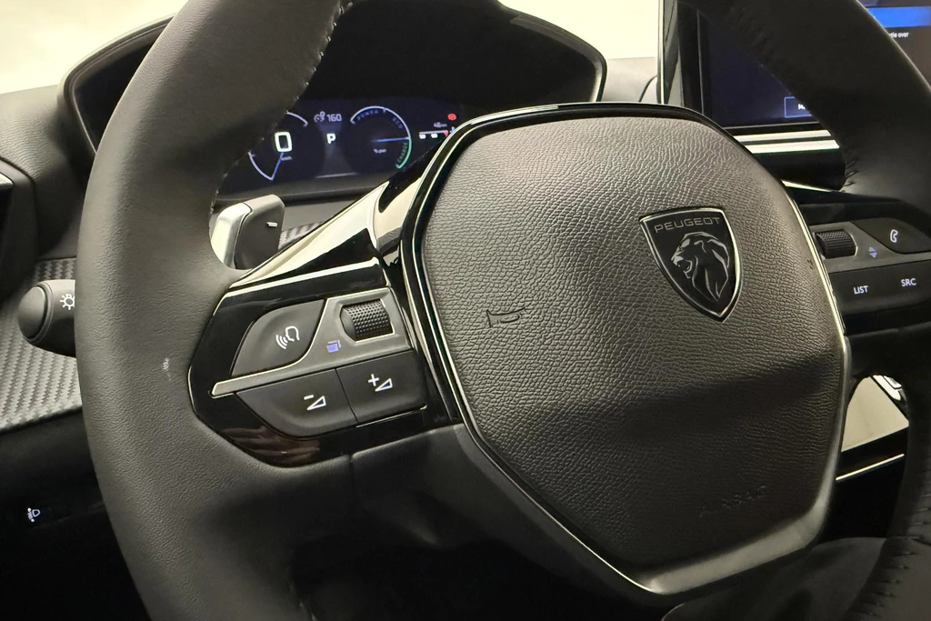 Peugeot 208 – foto 17