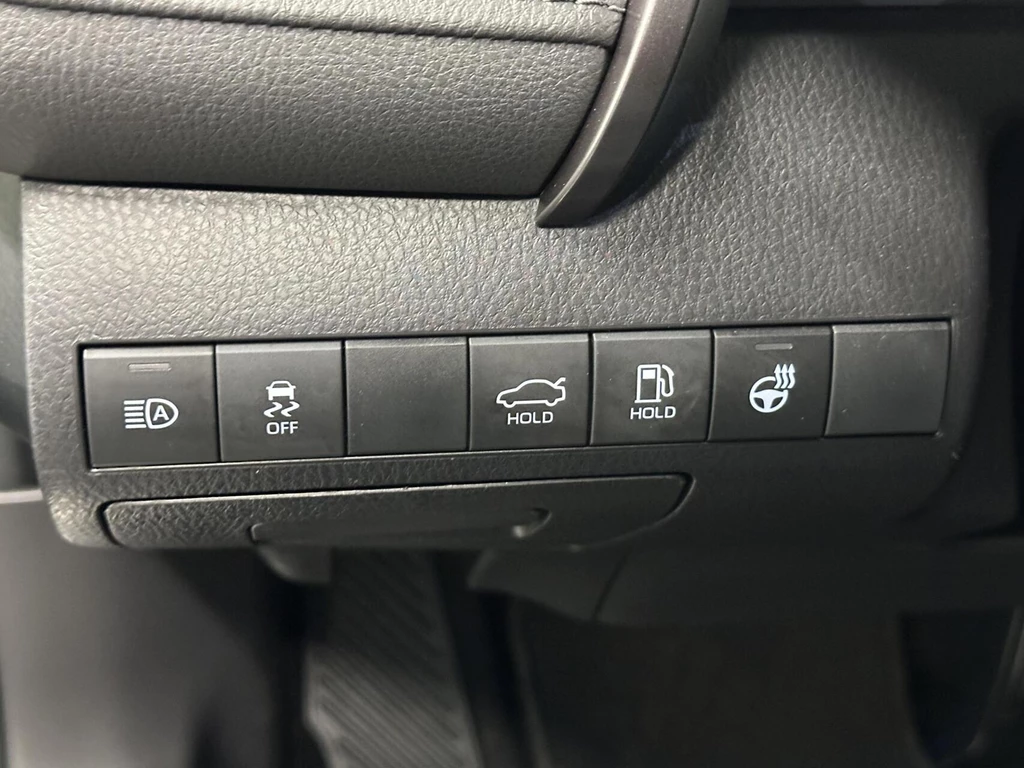 Toyota Camry – foto 16