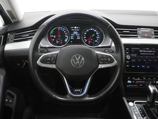 Volkswagen Passat – thumbnail 35