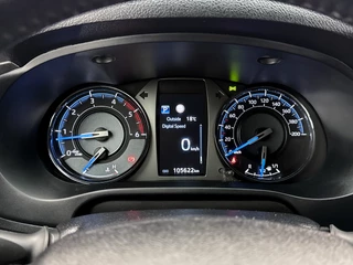 Toyota Hilux – thumbnail 20