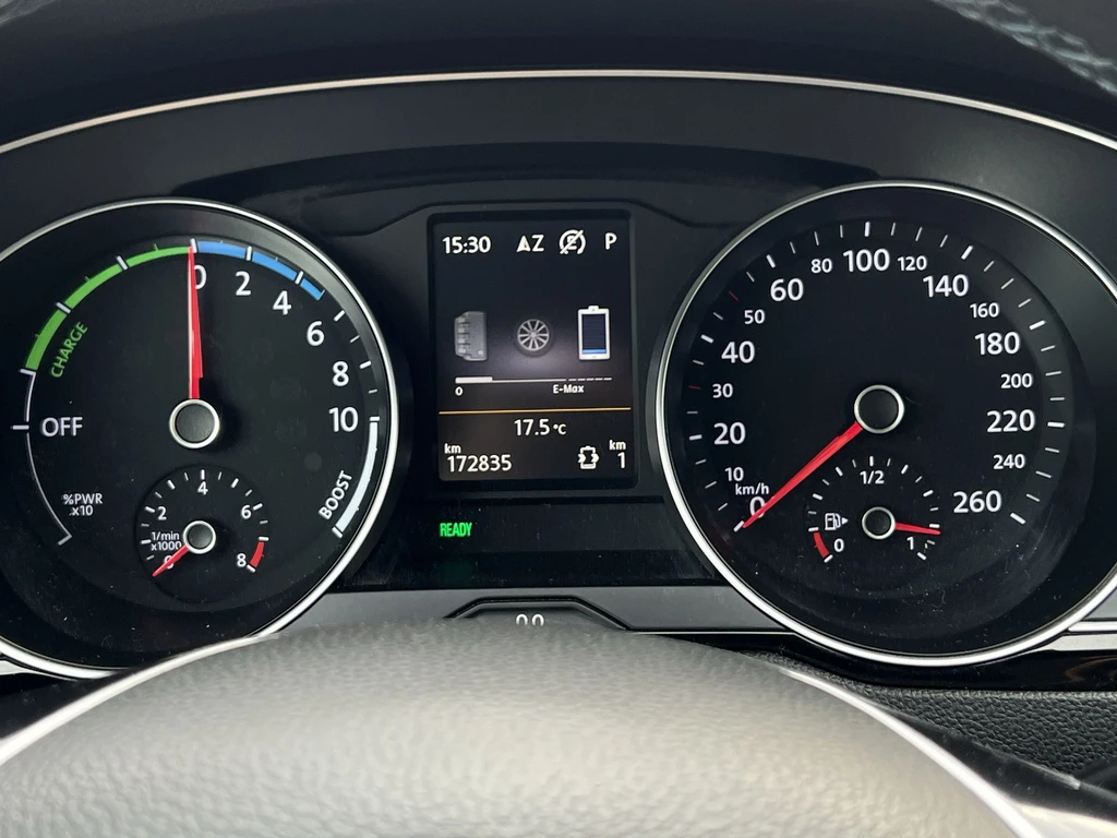 Volkswagen Passat – foto 37