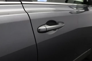 Toyota RAV4 – thumbnail 18