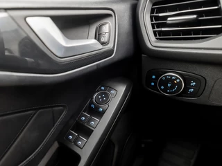 Ford Focus – thumbnail 23
