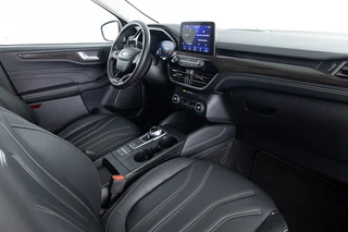 Ford Kuga – thumbnail 8