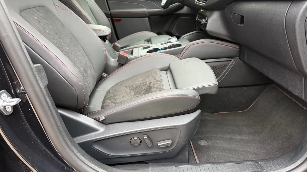 Ford Kuga – foto 29