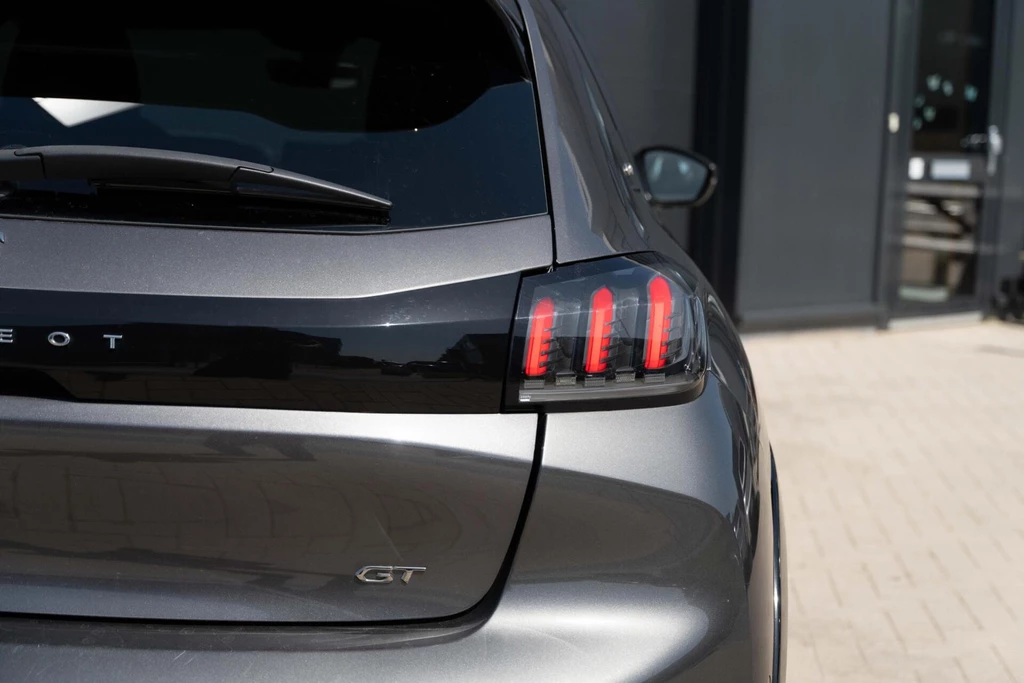 Peugeot 208 – foto 17