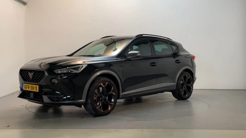 Cupra Formentor 1.4 e-Hybrid VZ 245PK Copper Edition Camera LED Sfeerverlichting App-Connect
