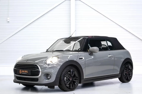 MINI Cooper Cabrio 1.5 Salt