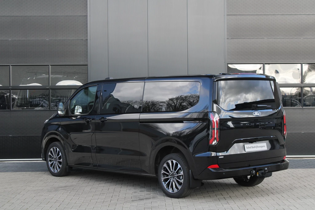 Ford Tourneo Custom – foto 3