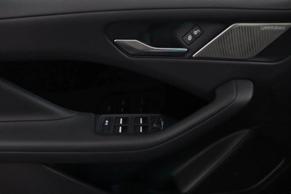 Jaguar I-PACE – foto 26