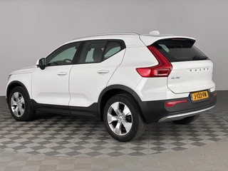Volvo XC40 – thumbnail 2