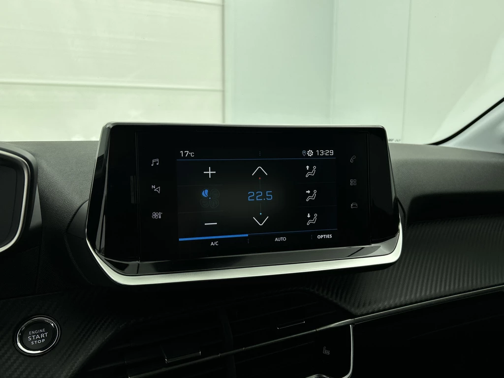 Peugeot 208 – foto 19
