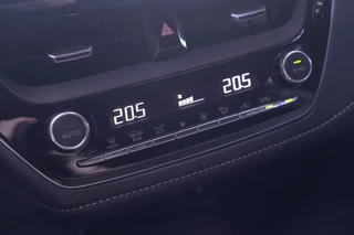 Toyota Corolla Touring Sports – thumbnail 31