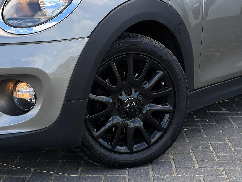 MINI 5-deurs – foto 18