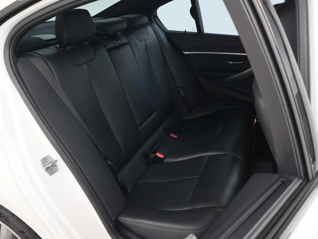 BMW 3 Serie – foto 11