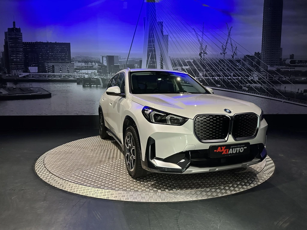 BMW iX1 – foto 16