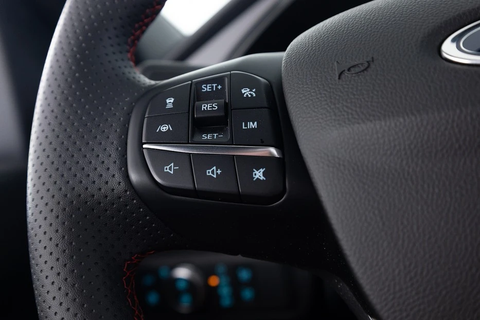 Ford Kuga – foto 29